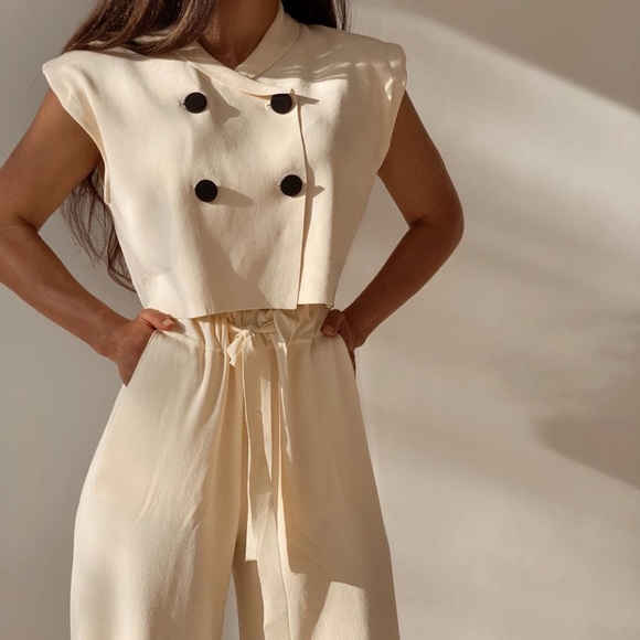 Zara Pants - Full Outfit Cream Wide Leg with Vest